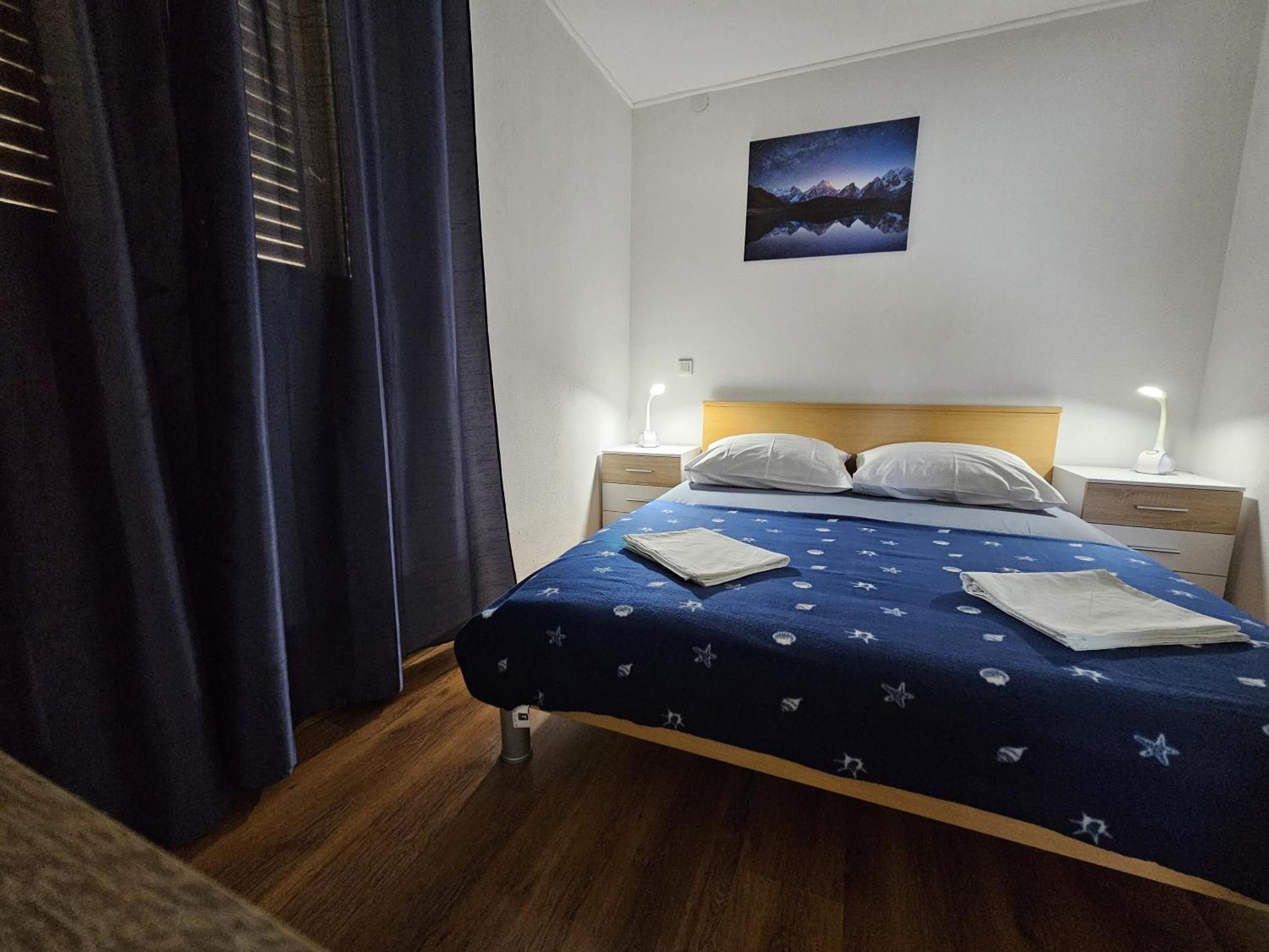 Modern Apartment Nikola In A Quiet Area Kastel Stari Ngoại thất bức ảnh