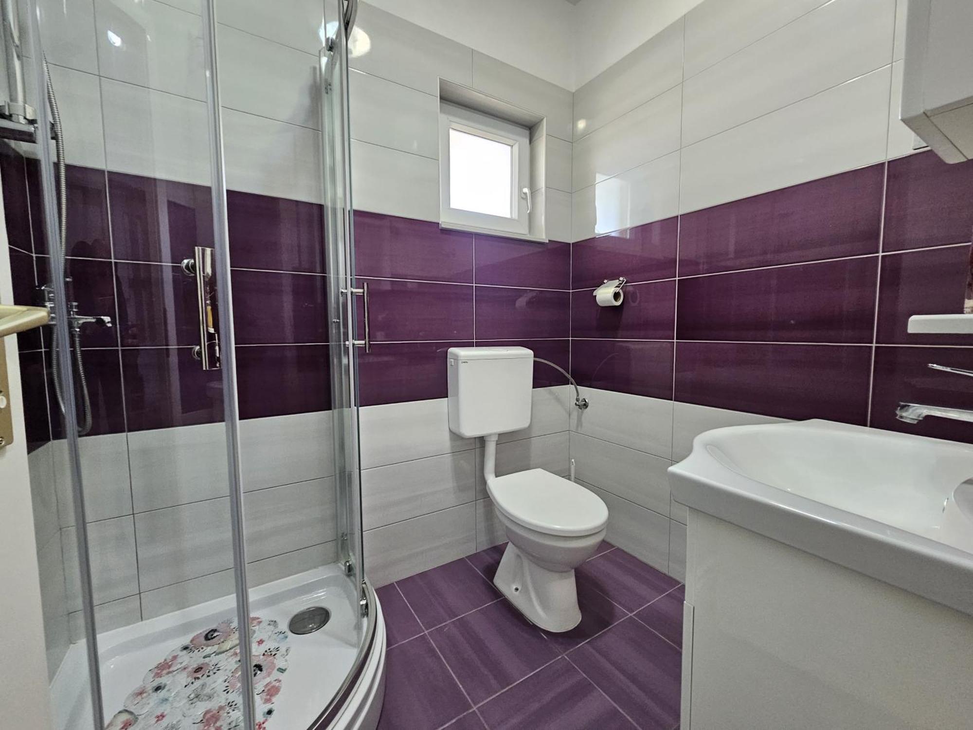 Modern Apartment Nikola In A Quiet Area Kastel Stari Ngoại thất bức ảnh